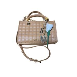 Steve Madden Crossbody / Quilted Crossbody and wallet with gold accents / NWT
